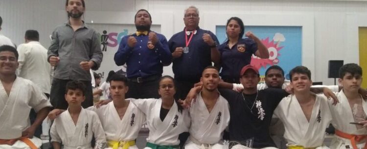 Atletas de Caraguatatuba garantem pódios na Copa São Paulo de Karatê Kyokushin