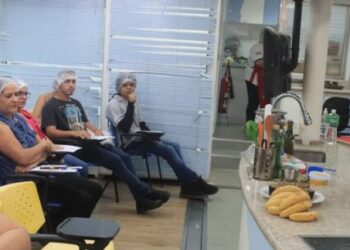 Famílias do Residencial Getuba aprovam cursos oferecidos pela Prefeitura e Sesi para geração de renda