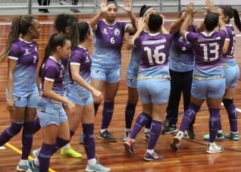 Futsal feminino de Caraguatatuba realiza seletiva de atletas neste sábado