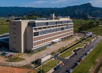 Hospital Regional de Caraguatatuba realiza a primeira cirurgia cardíaca do Litoral Norte