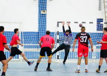 Jogos Regionais: Caraguatatuba disputa partidas no Handebol Masculino e provas de Natação neste final de semana