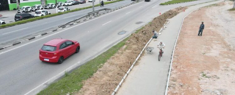 Obras de revitalização da ciclovia avançam 5 km e chegam ao Pontal Santamarina