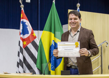 CARAGUATATUBA É REPRESENTADA NA UNIÃO DOS VEREADORES DO ESTADO DE SÃO PAULO