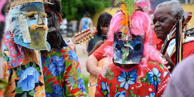 Mostra Coletiva ‘Cultura popular, Tradições e Patrimônio Imaterial’ tem abertura neste sábado