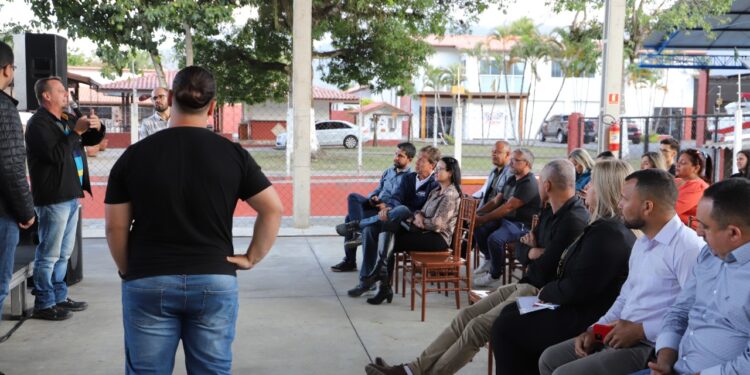 Vereadores acompanham prestação de contas das obras de Enrocamento do Rio Juqueriquerê