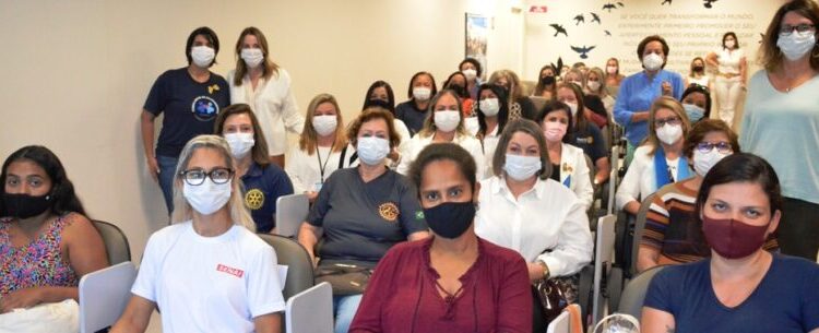 Em visita à Caraguatatuba, presidente do Fundo do Social de SP, Luciana Garcia conhece projetos sociais voltados à mulher