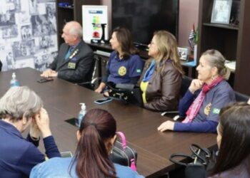 Prefeito Aguilar Junior recepciona governador distrital do Rotary e fortalece ações em parceria