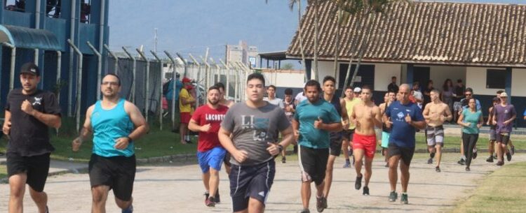Curso de guarda-vidas temporários da Prefeitura de Caraguatatuba começa dia 19
