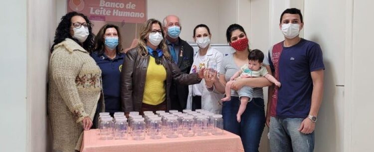 Banco de Leite Humano de Caraguatatuba recebe 70 frascos de vidro do Rotary Club Caraguatatuba Poiares