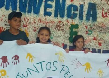 Caraguatatuba promove roda de conversa com crianças do SCFV para celebrar Dia Mundial da Paz