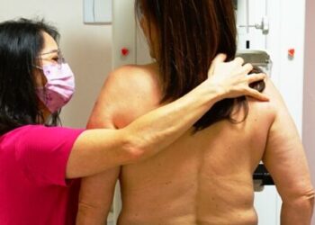 Pró-Mulher realiza mais de 2.100 mamografias neste ano e alerta para importância da prevenção do câncer de mama