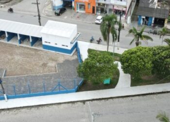 Obras do Ecoponto e banheiro público no bairro Tinga estão 90% concluídas