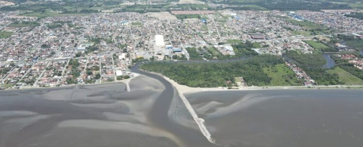 Prefeitura e representantes de marinas náuticas se reúnem para abordar obras do Enrocamento do Juqueriquerê