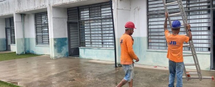 Creche do bairro Portal da Fazendinha recebe reforma completa do telhado e as aulas retornam nesta semana