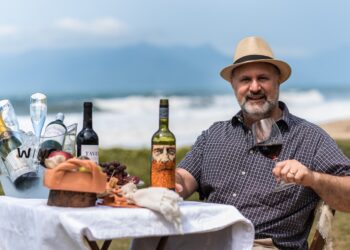 Empresário de Caraguatatuba realiza palestra no maior evento de empreendedorismo do mundo