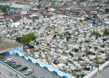 Cemitério Municipal de Caraguatatuba aguarda 5 mil visitantes no Dia de Finados