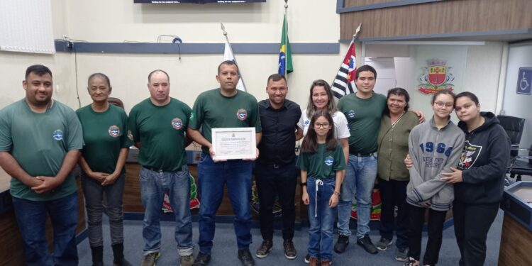 Grupo de Auxílio Albatroz é homenageado pelo Legislativo