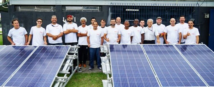 Curso de Energia Solar Fotovoltaica encerra com palestra sobre empreendedorismo e mercado de trabalho