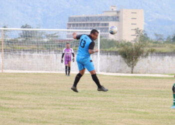 1ª e 2ª Divisões do Futebol Amador de Caraguatatuba chegam nas semifinais