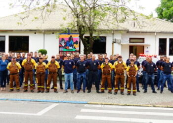 Guardas Civis Municipais de Caraguatatuba participam de atividades práticas de fiscalização de trânsito