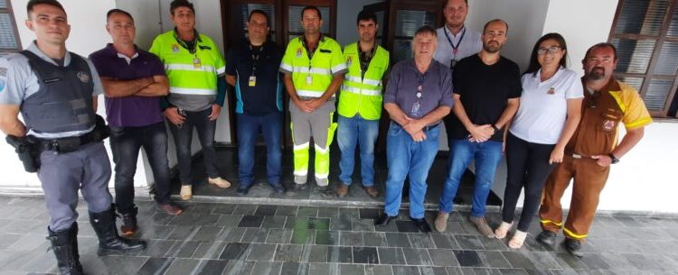 Órgãos de segurança se reúnem para debater estratégias de trânsito durante alta temporada