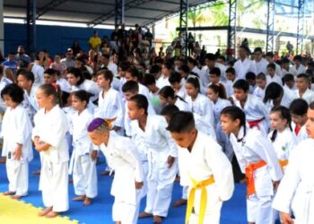 Festival de Karatê Shotokan em Caraguatatuba reúne 400 atletas