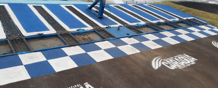 Prefeitura de Caraguatatuba reforça pintura da pista de bicicross