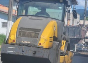 Prefeito de Caraguatatuba anuncia pacote de pavimentações e destaca entrega de unidades escolares