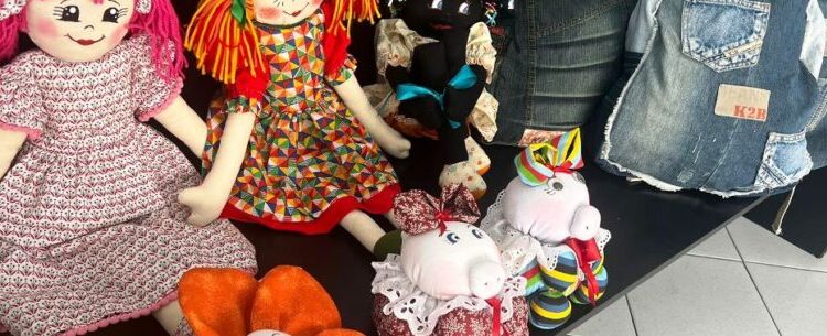 Região central de Caraguatatuba recebe Bazar de Natal com venda de produtos artesanais a preços acessíveis