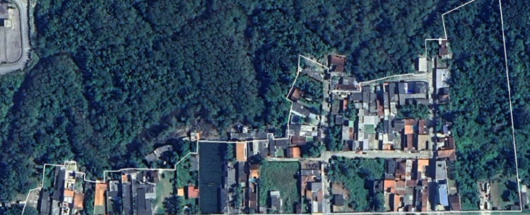 Prefeito de Caraguatatuba entrega títulos de regularização dos núcleos Dona Jô e Jardim Atlântico