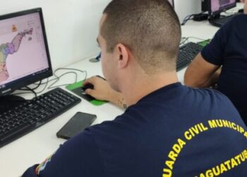 GCMs de Caraguatatuba aprendem utilizar aplicativo criado para a corporação