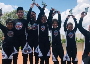 Pilotos de Caraguatatuba conquistam medalhas no evento “Grande Nacional de Bicicross 2022”