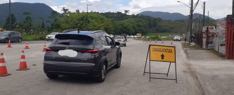 Secretaria de Mobilidade Urbana acompanha alterações do DER no trânsito da Rodovia Rio-Santos, na região norte