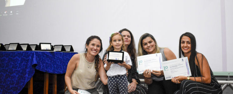 Centro de Educação Infantil do Travessão conquista prêmio destaque em Congresso Internacional da Unitau