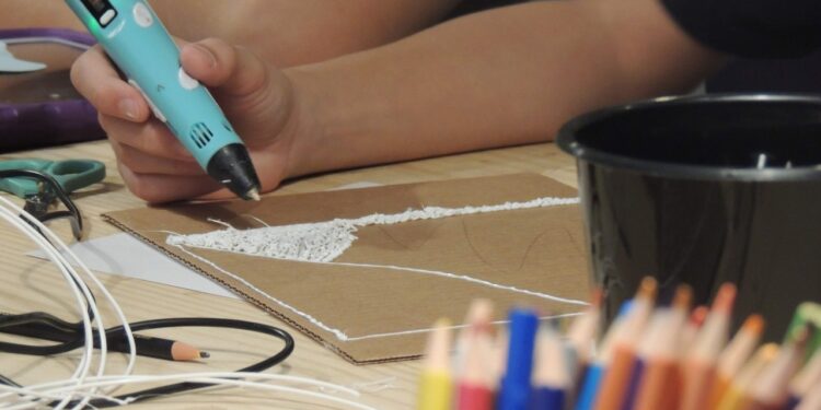 *Little Maker chega a Caraguatatuba para parceria com o Instituto Educacional e Cultural Paideia* 