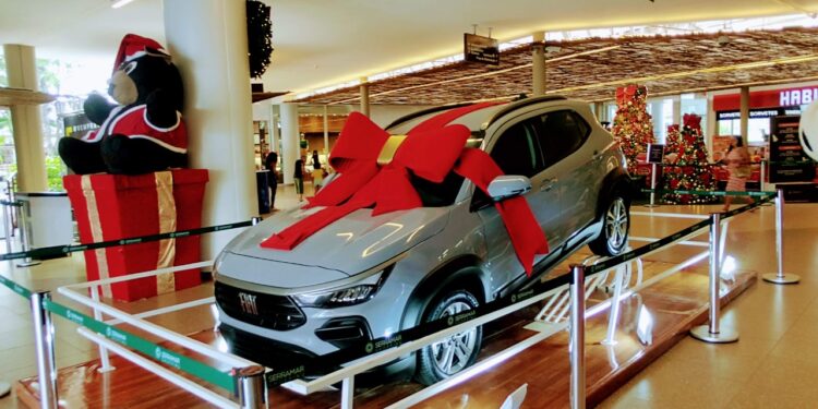 Moradora de São Sebastião ganha carro FiatPulse 0 Km no sorteio da Maior Campanha de Natal de Todos os Tempos do Serramar Shopping