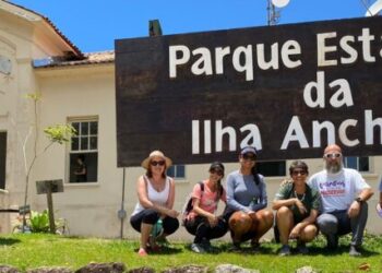 Equipes de educação ambiental realizam intercâmbio de experiências no Parque Estadual da Ilha Anchieta