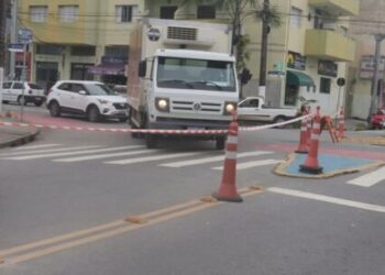 Prefeitura de Caraguatatuba modifica acesso à rotatória do Centro para quem circula pela Avenida Castelo Branco