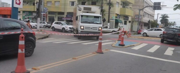 Prefeitura de Caraguatatuba modifica acesso à rotatória do Centro para quem circula pela Avenida Castelo Branco