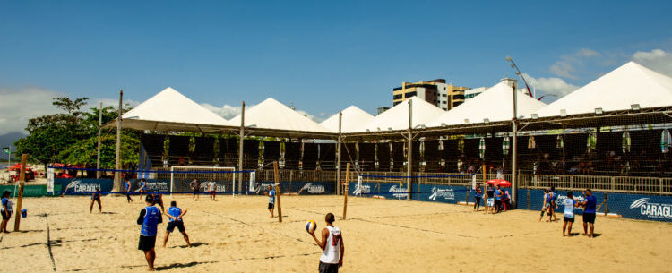 Duplas de Caraguatatuba dominam Torneio de Vôlei de Praia na Arena Verão Esportiva 2023