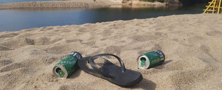 Campanha ‘Caraguá Feliz em Preservar’ recolhe mais de 750 kg de resíduos com ação de limpeza