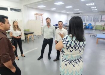 Ubatuba busca parceria com faculdade de medicina de Caraguá