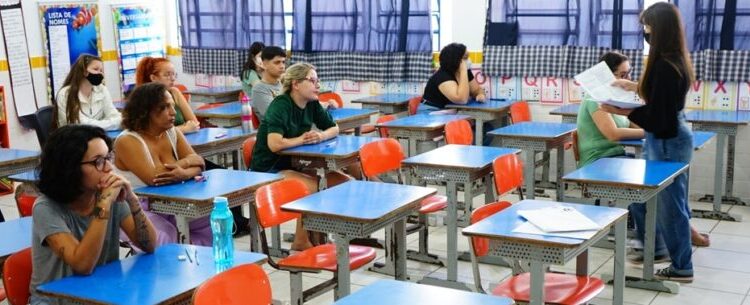 Prefeitura de Caraguatatuba convoca estagiários de 12 cursos da seleção de julho de 2022