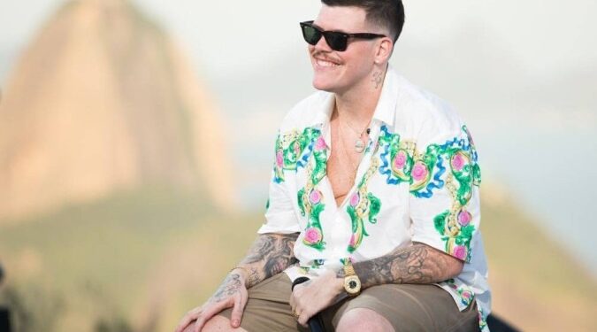 Menos é Mais e Ferrugem agitam o Verão é Show neste final de semana