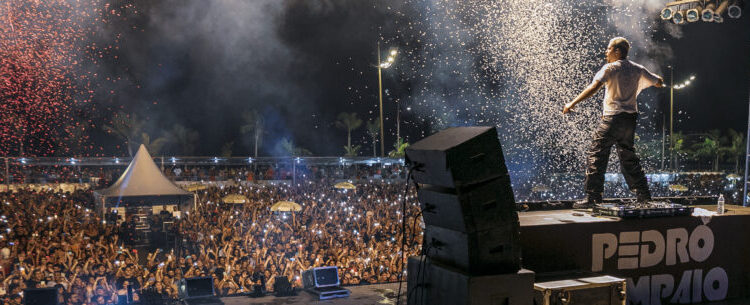 CARAGUÁ TÁ SHOW tem recorde de público durante final de semana