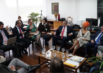 Em encontro com representantes de entidades, Paulo Pimenta defende liberdade no exercício do trabalho jornalístico