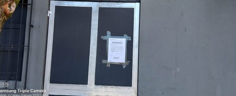 Fiscalização da Prefeitura de Caraguatatuba interdita casas noturnas por irregularidades