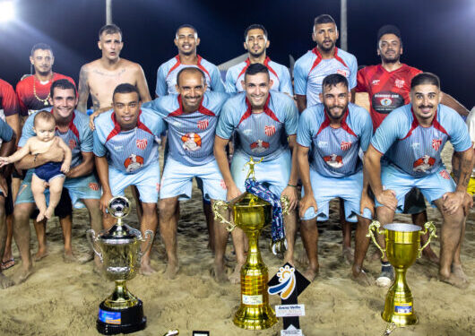 Rio do Ouro faz 3x 2 contra Lion F.C. e é campeão do Campeonato de Beach Soccer