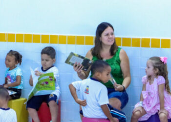 Integração marca primeira semana de volta às aulas dos alunos da rede municipal de Caraguatatuba