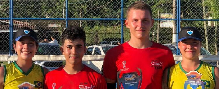 Atletas do CT Caraguatá conquistam 1º Open de Vôlei de Praia